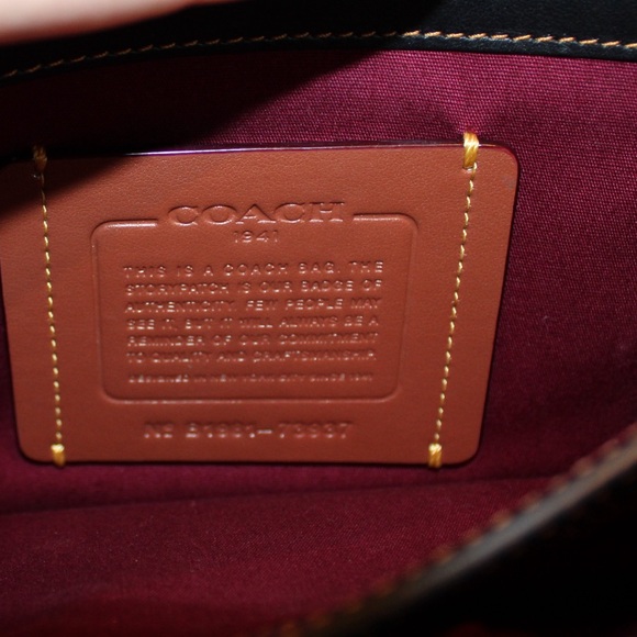 Coach Riley Top Handle 22 - Picture 10 of 10